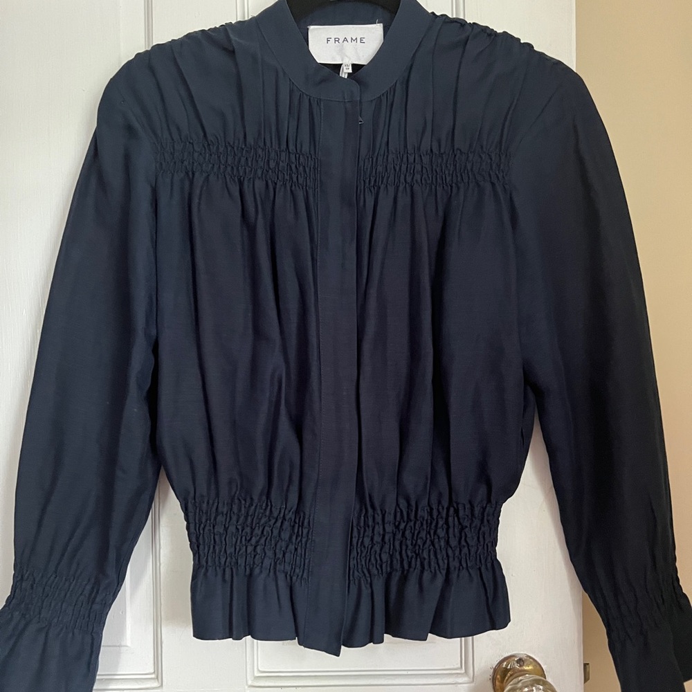 FRAME
Mock Neck Long Sleeve Blouse
Size: XS